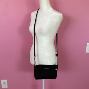 Calvin Klein Elegant Black Crossbody Bag